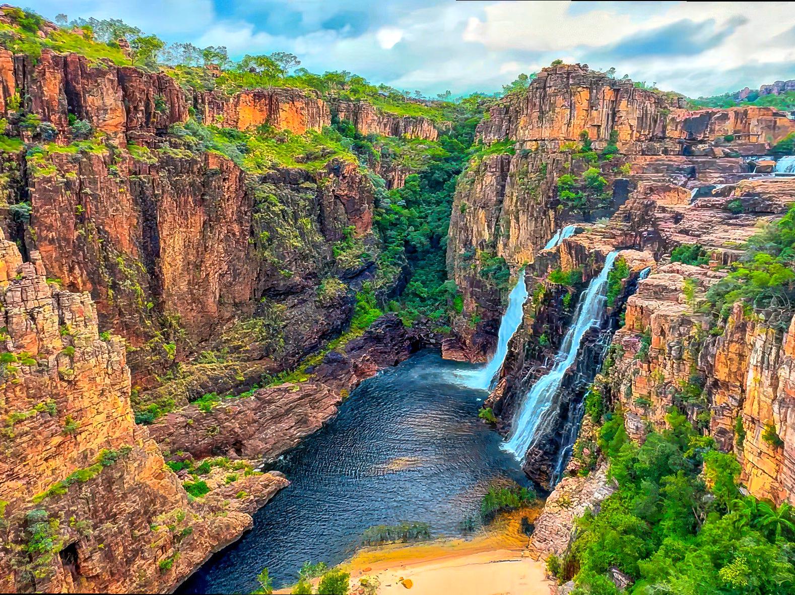 Arnhem Land Escarpment: Views and Cultural Significance